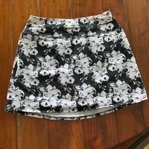 Intro Love The Fit Skort